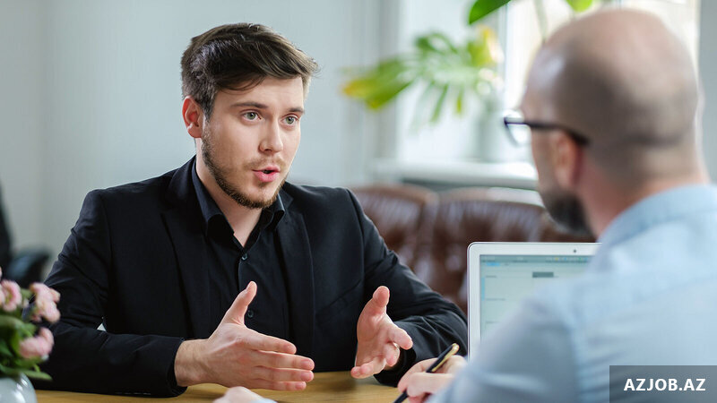 Keçmiş rəhbər işçini yenidən dəvət edəndə nə etməli ?