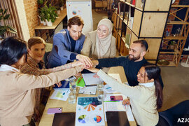 Multikultural komandalarla iş hansı üstünlüklər qazandırır?